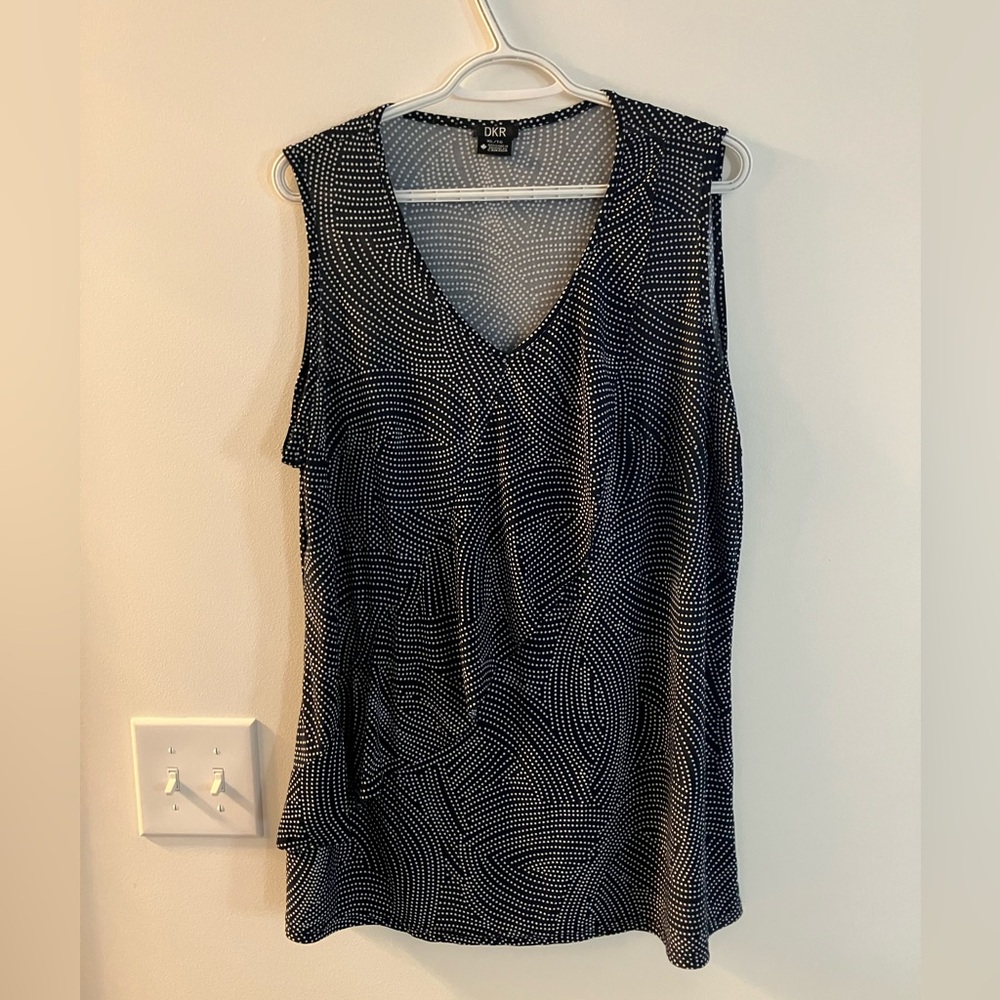 Women’s Top DKR Size XL